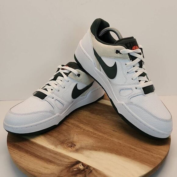 NIKE FULL FORCE LOW CASUAL SNEAKERS MENS SIZE 10 WHITE / DARK GREEN - Picture 9 of 12